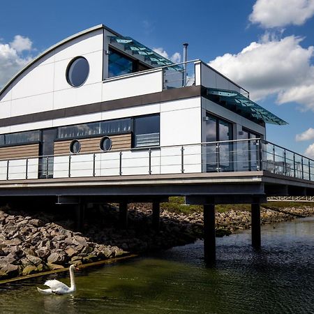 Kyst 5410 Floating Home 1 Neustadt in Holstein Exteriör bild